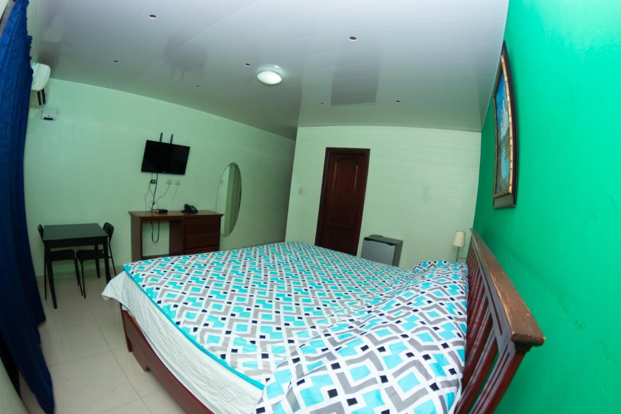 Hotel Renacer Santo Domingo Exterior foto